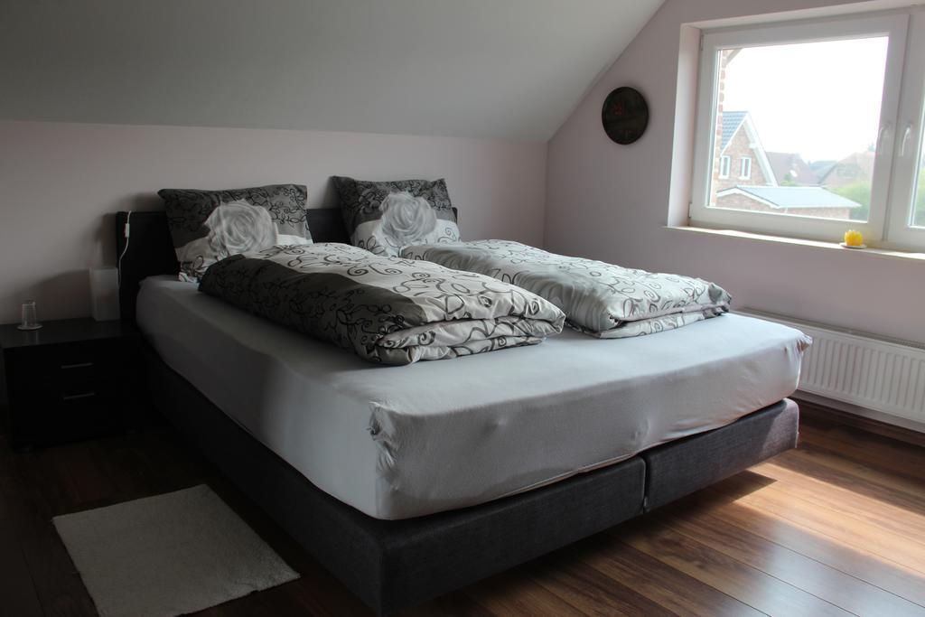 Haus Rheinblick Bed & Breakfast Grieth Room photo